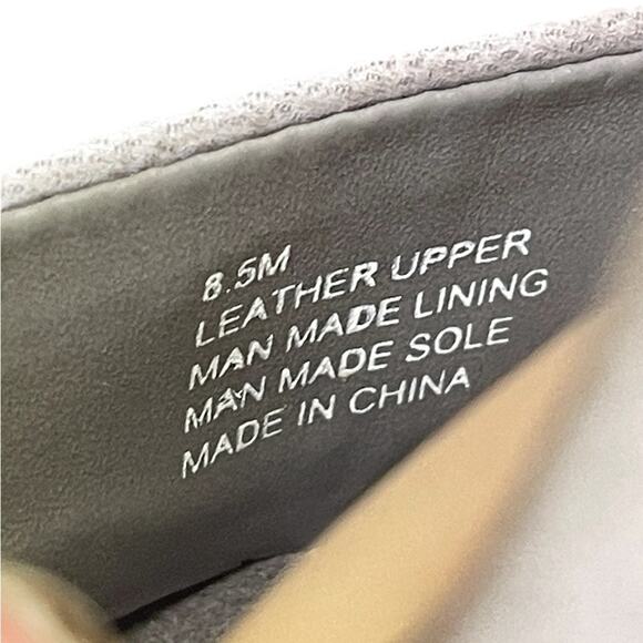 Gianni Bini Kehlani 3D Floral Suede Leather Heeled Sandal Women’s Size 8.5M Grey - Picture 11 of 11